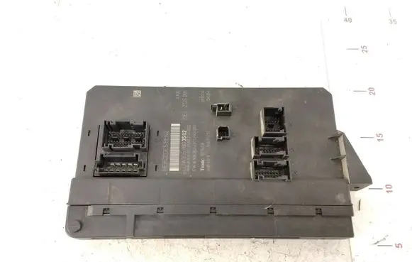 Mercedes-Benz Sprinter W906 Fuse module A9069003502 A9069014500 A9069024301