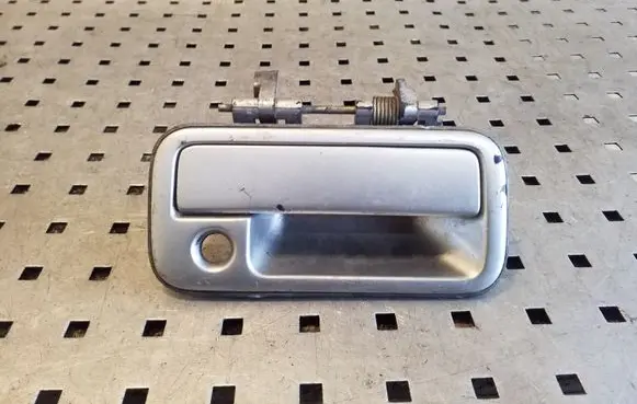 Opel Frontera B Front door exterior handle
