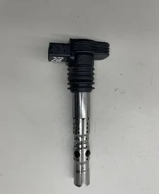 Audi TT Mk1 High voltage ignition coil 06B905115R V10700013