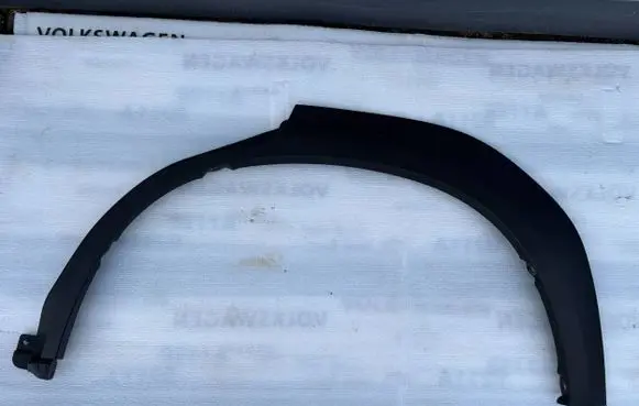 Suzuki SX4 S-Cross Rear arch trim 7726163T0