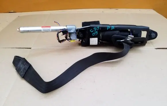 Volvo C30 Front seatbelt 6061062R0E 6056446 6265292545