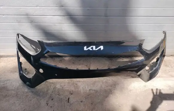 KIA Pro Cee'd II Front bumper J7KA0