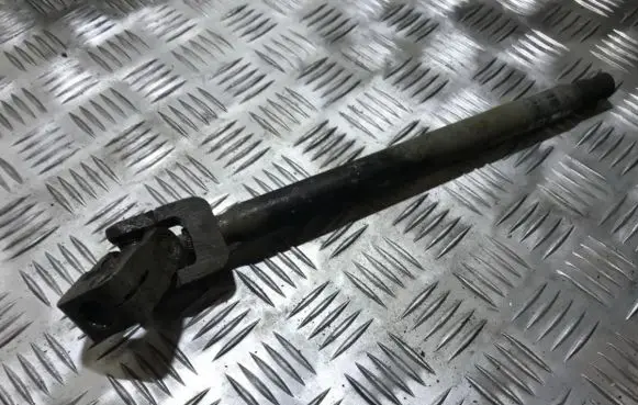 Volkswagen Transporter - Caravelle T4 Steering column universal joint
