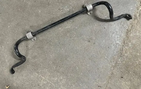 Renault Arkana Active stabilizer 