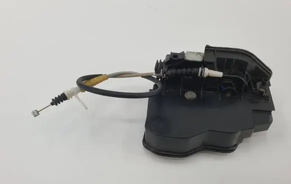 BMW 5 F10 F11 Front door lock 7202144