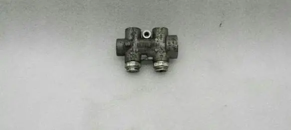Mercedes-Benz CL C216 Thermostat A1645010065