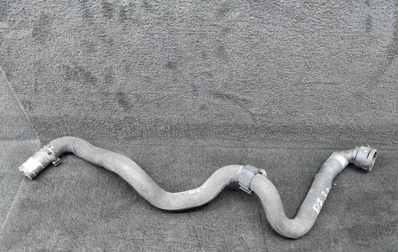 Audi A4 S4 B7 8E 8H Engine coolant pipe/hose 8E0121109N
