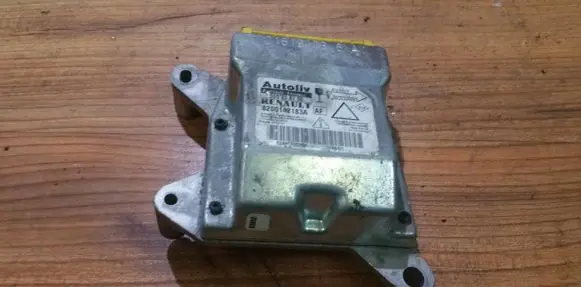 Renault Laguna II Airbag control unit/module 8200142183a 550758700