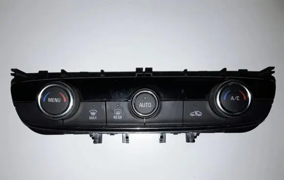 Opel Crossland X Air conditioner control unit module 98221492YX