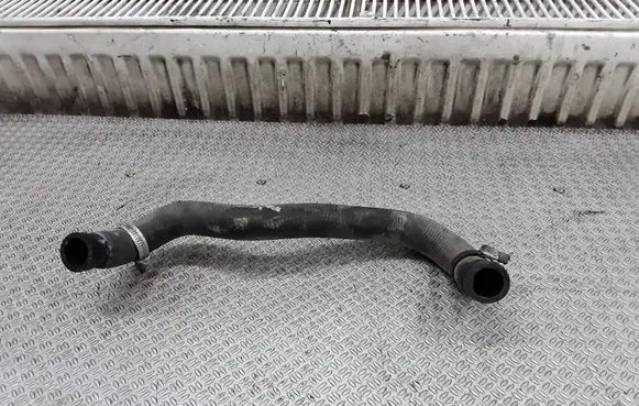 Volvo S80 Engine coolant pipe/hose