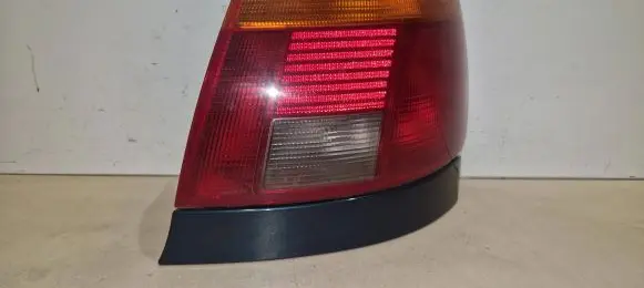 Audi A4 S4 B5 8D Rear/tail lights 8d0945096