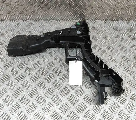 Polestar 2 Rear bumper mounting bracket 31663652