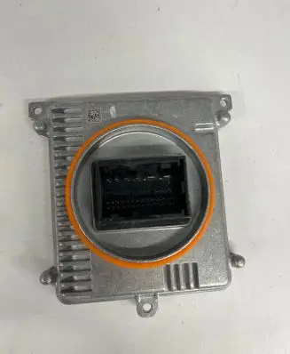 Volkswagen PASSAT B8 LED ballast control module 992941572AE 10101500092