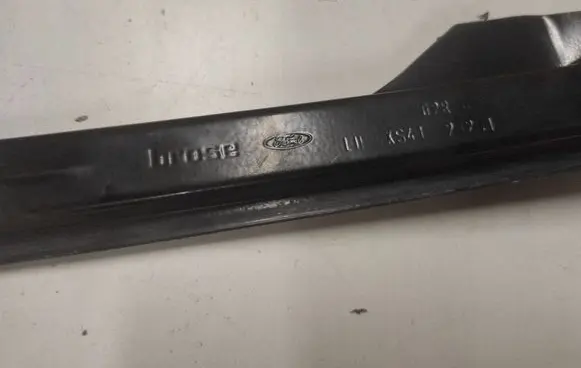 Ford Focus Front door window regulator with motor 119144103