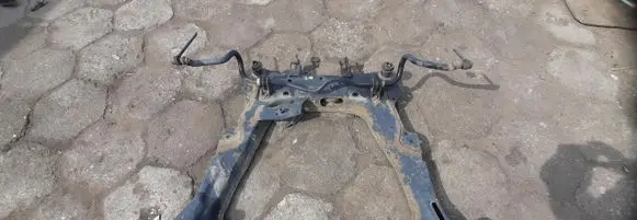 Nissan Qashqai Front axle beam 