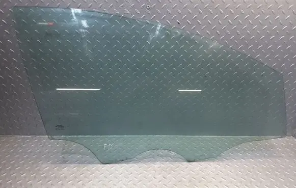 Seat Toledo III (5P) Front door window glass four-door 5P0845202