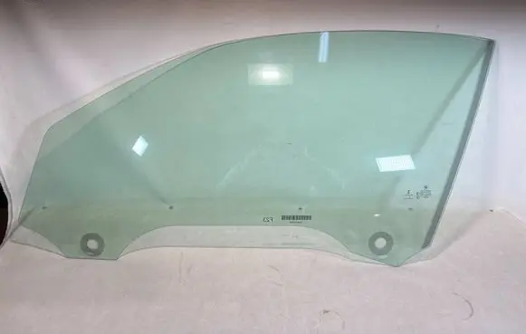 BMW 2 F22 F23 Side middle window/glass 