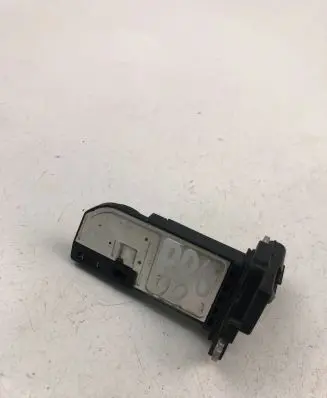Toyota Avensis T270 Mass air flow meter 2220426010