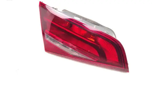 Audi A3 S3 8V Tailgate rear/tail lights 8V4945093