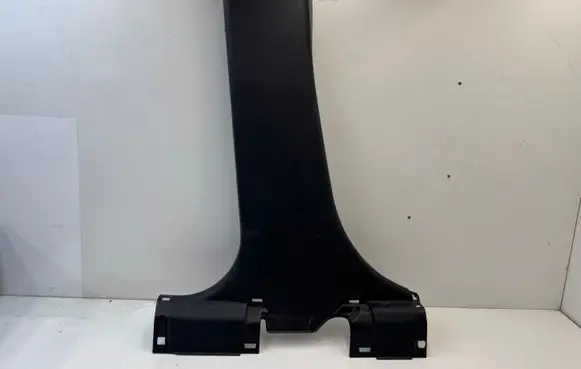 Mitsubishi Outlander (B) pillar trim (bottom) 7211A141