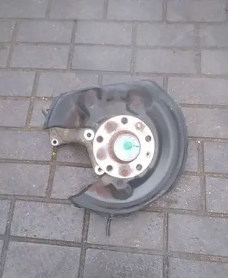 Volkswagen PASSAT CC Rear wheel hub