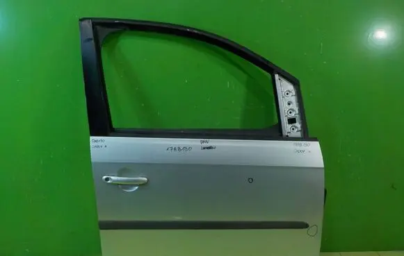 Volkswagen Caddy Front door PRZOD PRAWE