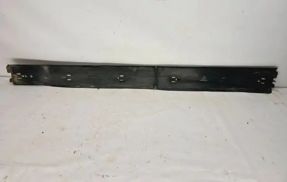 Volvo XC70 Center/middle under tray cover 8659971