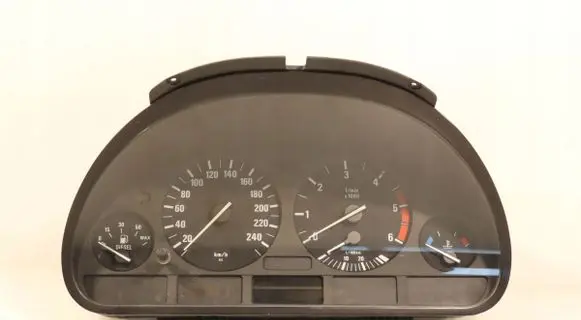 BMW 5 E39 Clock 6914913