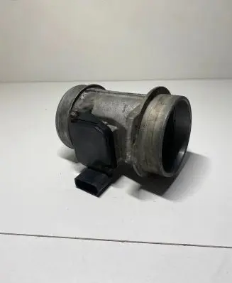 Audi A4 S4 B6 8E 8H Mass air flow meter 059906461D