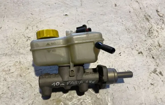 Skoda Fabia Mk1 (6Y) Master brake cylinder 20FTE