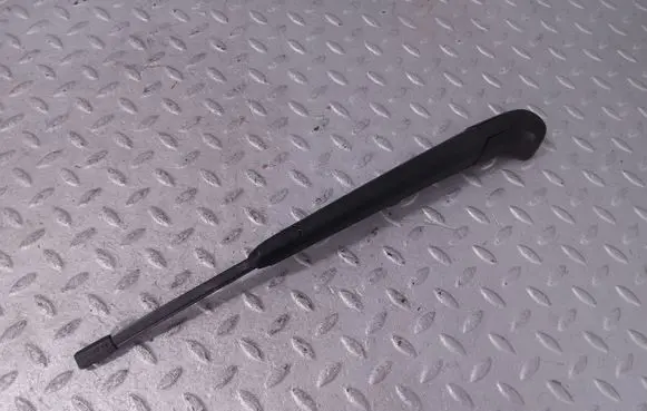 KIA Ceed Rear wiper blade arm 98811J7500 98850J7500