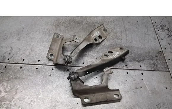 Volvo V50 Engine bonnet/hood hinges 30753598