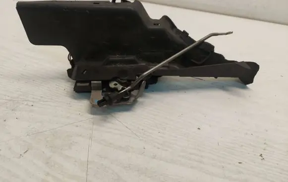 Audi A4 S4 B6 8E 8H Front door lock