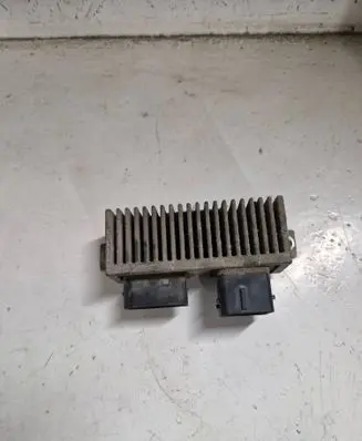 Renault Scenic II - Grand scenic II Glow plug pre-heat relay 8200558438A