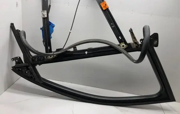 Audi A4 S4 B7 8E 8H Front window lifting mechanism without motor 8E0837630