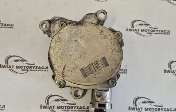 Opel Vivaro Vacuum pump 146502570R