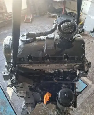 Volkswagen Touran I Engine AXR