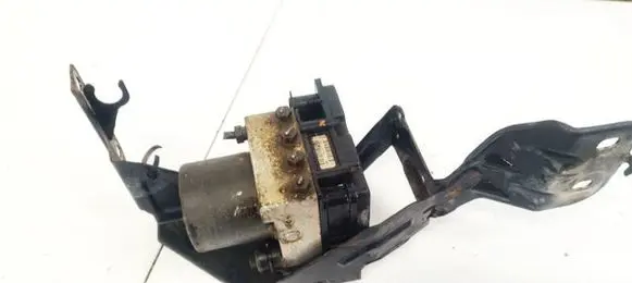 Ford Mondeo Mk III ABS Pump 5S712M110AB