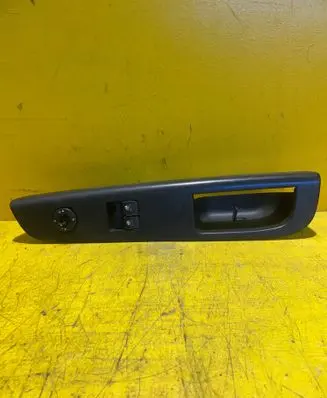 KIA Ceed Electric window control switch 82351H110