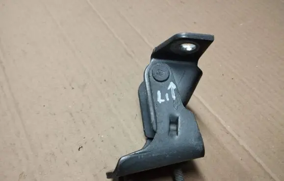 Front door upper hinge