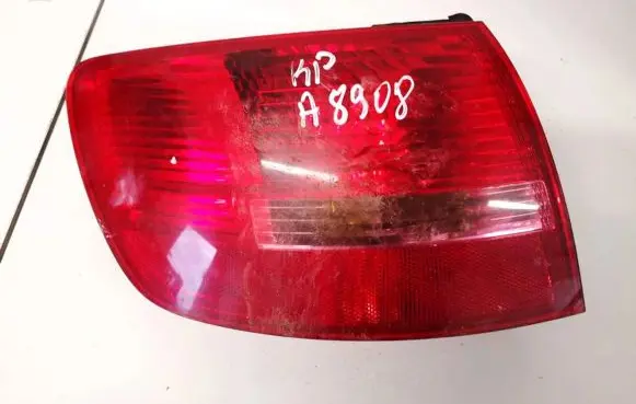 Audi A6 S6 C6 4F Rear/tail lights 89034302
