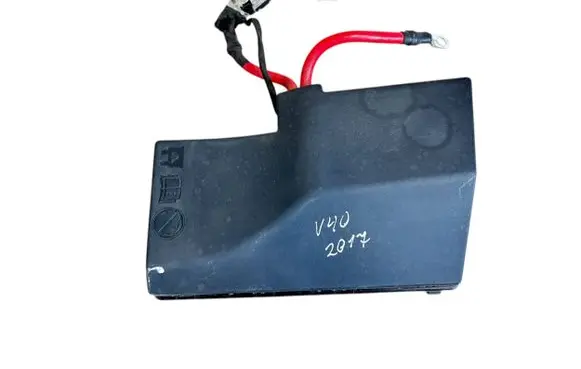 Volvo V40 Fuse box cover 31409757