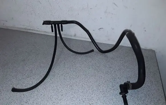 BMW 3 E90 E91 Vacuum line/pipe/hose 11667785449 11667789373