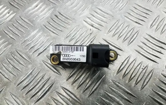 Audi TT Mk1 Airbag deployment crash/impact sensor 8N8959643
