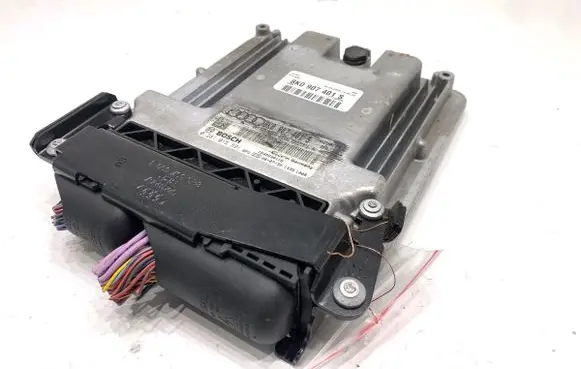 Audi A5 8T 8F Engine control unit/module ECU 8K0907401S