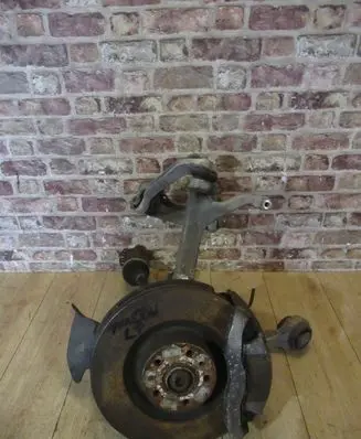 Volkswagen Phaeton Rear wheel hub