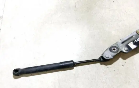Mazda 3 I Tailgate/trunk strut/damper