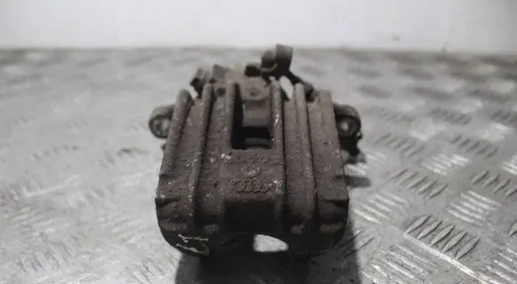 Volkswagen Polo Rear brake caliper