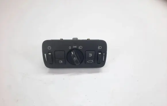 Volvo V60 Light switch 30739413