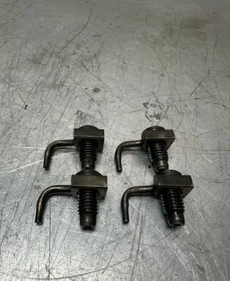 Volkswagen Golf VI Fuel injectors set 038103157C